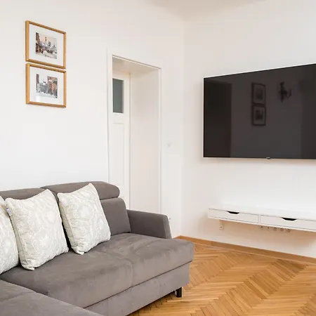 Jezuicka Charming By Bookinghost Lägenhet