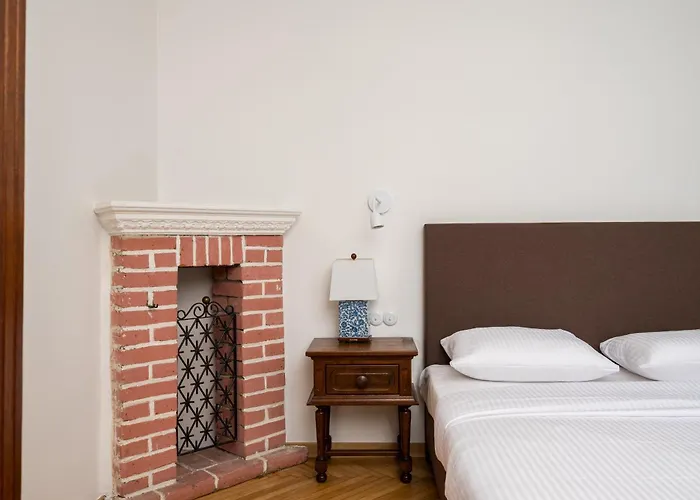 Jezuicka Charming By Bookinghost *