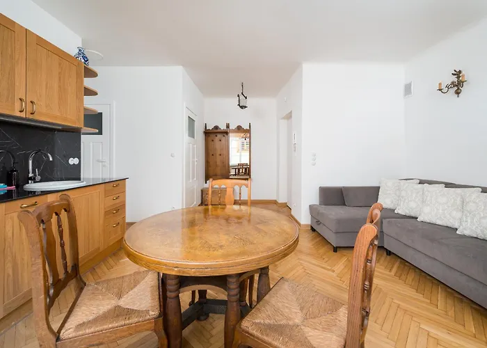 Apartament Jezuicka Charming By Bookinghost