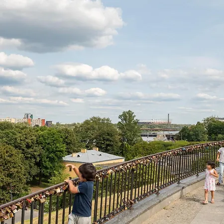 Jezuicka Charming By Bookinghost *